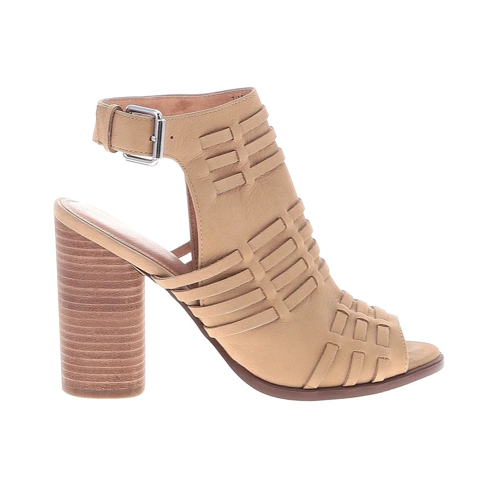 Caslon Heels